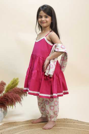 Buy_Kalp_Pink Cotton Lace, Tassels Rose Petal Bloom Kurta Set _Online_at_Aza_Fashions