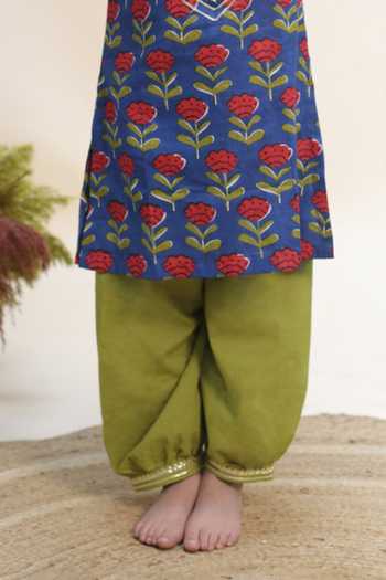 Kalp_Blue Cotton Bloom And Billow Print Kurta Set _Online_at_Aza_Fashions