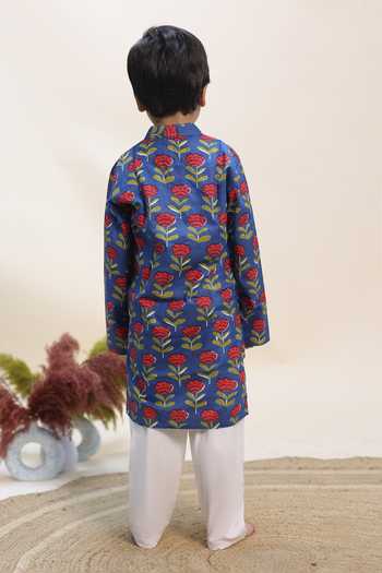 Shop_Kalp_Blue Cotton Cobalt Clover Print Kurta And Pant Set _at_Aza_Fashions