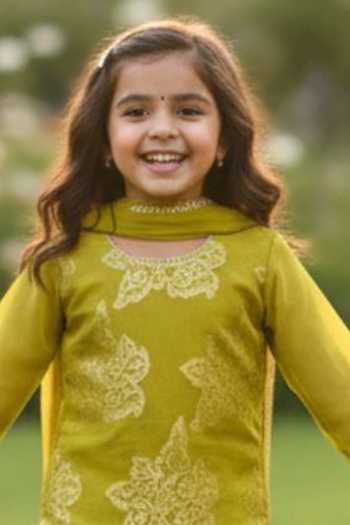 Shop_JILMIL DREAMWEAR_Yellow Cotton Floral Print Kurta Set _Online_at_Aza_Fashions