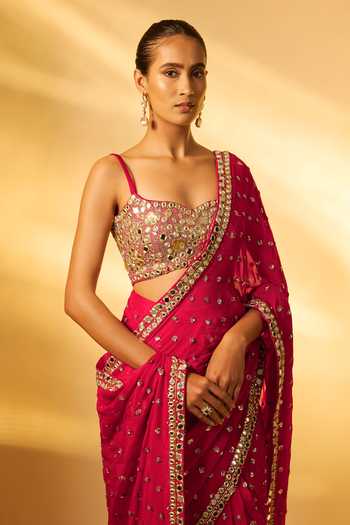 Buy_Vana Ethnics_Red Crepe, Chinon Sequins, Mirrors, Embroidery Sweetheart Neck Saree Set _Online_at_Aza_Fashions