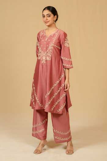 Shop_Gaurav katta_Pink Silk, Chanderi Embroidery Split V-neck, Yes Kurta And Pant Set 