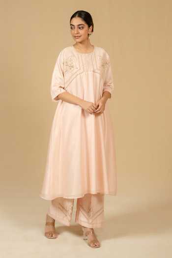 Gaurav katta_Pink Silk, Chanderi Embroidery Round Neck, Yes Straight Kurta And Pant Set _Online_at_Aza_Fashions