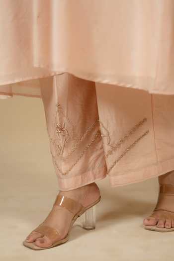 Gaurav katta_Pink Silk, Chanderi Embroidery Round Neck, Yes Straight Kurta And Pant Set _at_Aza_Fashions