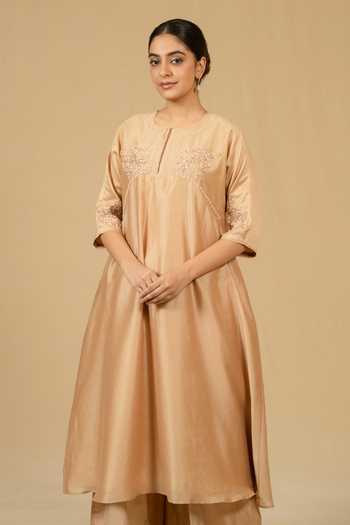 Buy_Gaurav katta_Beige Silk, Chanderi Embroidery Round Neck Kurta And Pant Set _Online_at_Aza_Fashions