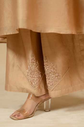 Buy_Gaurav katta_Beige Silk, Chanderi Embroidery Round Neck Kurta And Pant Set _Online