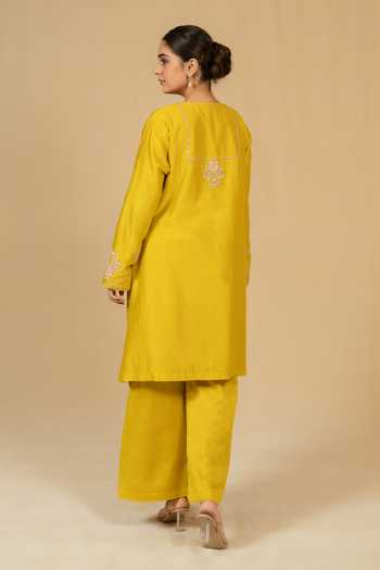 Shop_Gaurav katta_Yellow Silk, Chanderi Embroidery V-neck, Yes Kurta And Pant Set _at_Aza_Fashions