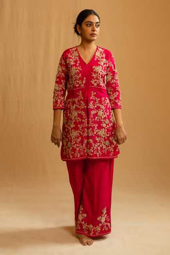 Shop_Gaurav katta_Pink Silk, Chanderi Zari V-neck, Yes Embroidered Kurta And Pant Set _Online_at_Aza_Fashions