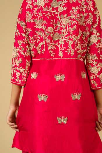 Gaurav katta_Pink Silk, Chanderi Zari V-neck, Yes Embroidered Kurta And Pant Set _at_Aza_Fashions