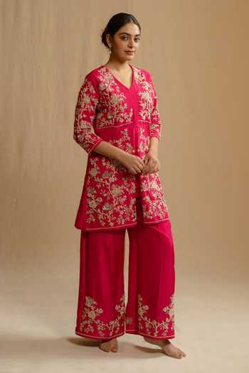 Shop_Gaurav katta_Pink Silk, Chanderi Zari V-neck, Yes Embroidered Kurta And Pant Set 