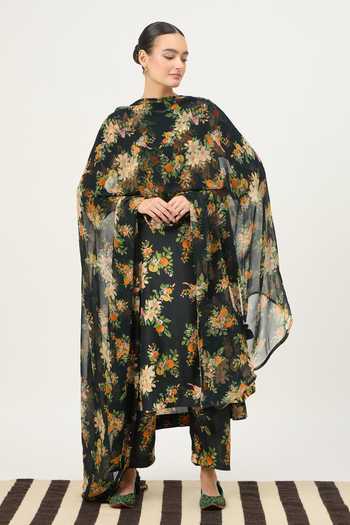 Buy_Dot_Black Silk, Chiffon High Neck, No Floral Print Kurta Set _Online_at_Aza_Fashions