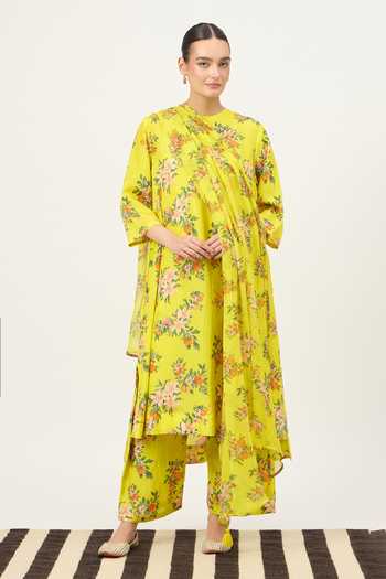 Shop_Dot_Green Silk, Chiffon Tassels Round Neck, Yes Printed Kurta Set _Online_at_Aza_Fashions