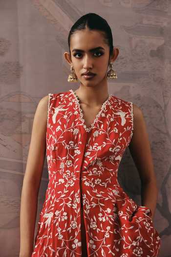 Buy_Twenty Nine_Red Silk, Crepe Beads V-neck Parsi Gara Embroidered Top _Online_at_Aza_Fashions