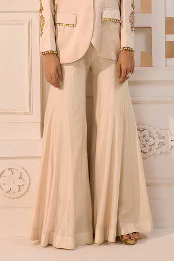Aneesh Agarwaal_Ivory Silk Zari Aurelia Placement Embroidered Blazer And Trouser Set _Online_at_Aza_Fashions