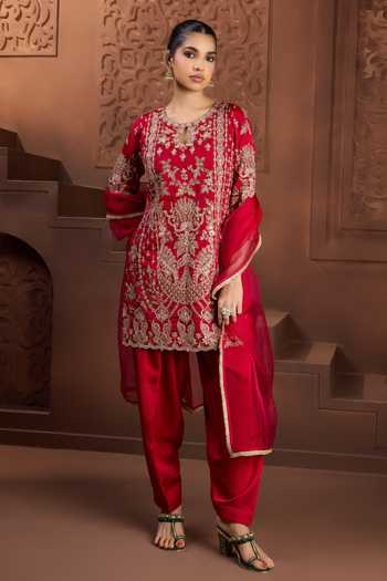 Buy_Aneesh Agarwaal_Red , Organza Embroidery, Zari Round Neck Padma Jyoti Floral Kurta Set _Online_at_Aza_Fashions