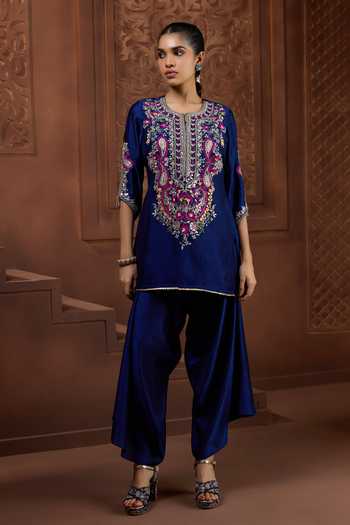 Buy_Aneesh Agarwaal_Blue Silk Embroidery Round Neck Neel Kamal Kurta And Pant Set _at_Aza_Fashions