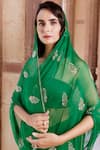 Buy_Geroo Jaipur_Green Chiffon Sequins, Stones Square Neck Hand Embroidered Pre-draped Saree Set _Online_at_Aza_Fashions