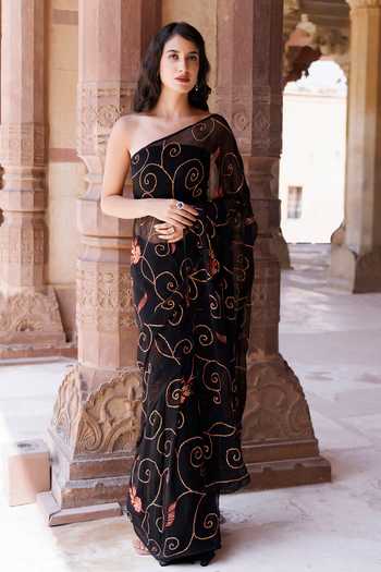 Buy_Geroo Jaipur_Black Chiffon Sequins One Shoulder Jaal Embroidered Pre-draped Saree Set _at_Aza_Fashions