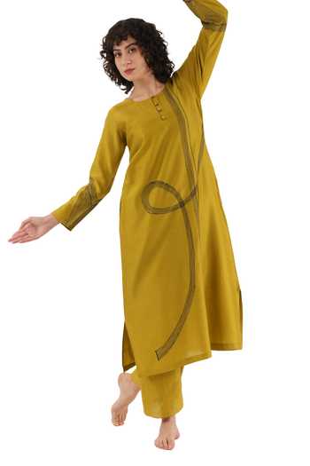 Buy_Khat_Olive Green Chanderi Silk Embroidery Round Neck Kurta And Pant Set 