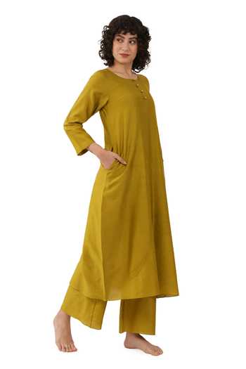 Buy_Khat_Yellow Green Chanderi Silk Embroidery Round Neck Kurta Set 