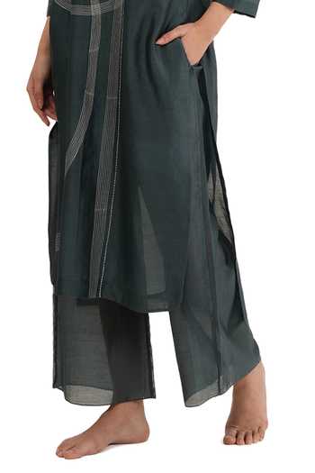 Shop_Khat_Green Chanderi Silk Embroidery Round Neck, Yes Kurta Set _Online_at_Aza_Fashions