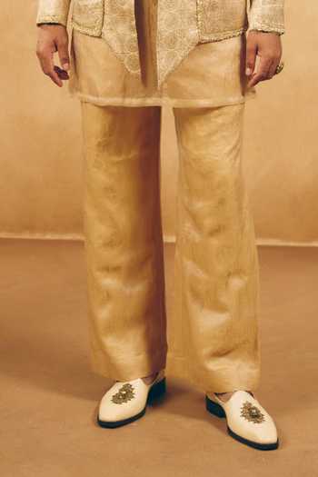 MUKTI AND KAVITH CASA_Gold Tissue, Satin, Linen Zari Geometric Pattern Jacket And Kurta Set _Online_at_Aza_Fashions