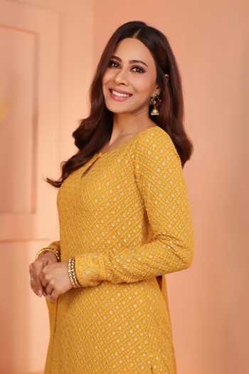 Karaj Jaipur_Mustard Georgette, Shantoon Embroidery Keyhole Neck, Yes Chikankari Kurta Set _Online_at_Aza_Fashions