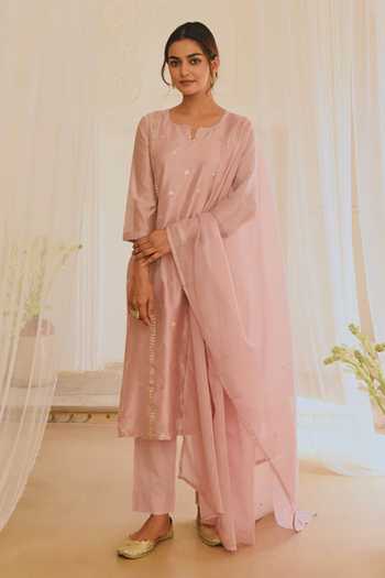 Buy_Karaj Jaipur_Pink Chanderi, Kota Doria, Cotton Patti Split V-neck Embroidered Kurta Set _at_Aza_Fashions