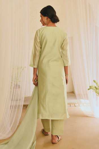 Shop_Karaj Jaipur_Green Chanderi, Kota Doria, Cotton Patti Split V-neck Embroidered Kurta Set _at_Aza_Fashions