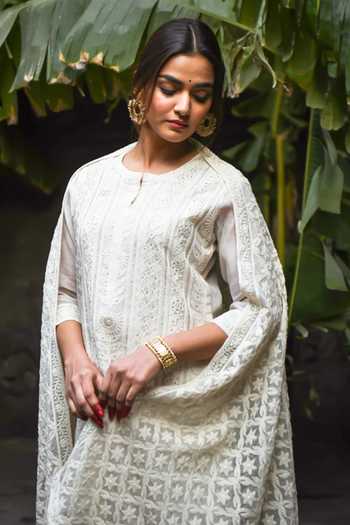 Buy_Karaj Jaipur_Off White Chanderi, Chiffon, Cotton Chikankari Round Neck Rooh Kurta Set _Online_at_Aza_Fashions