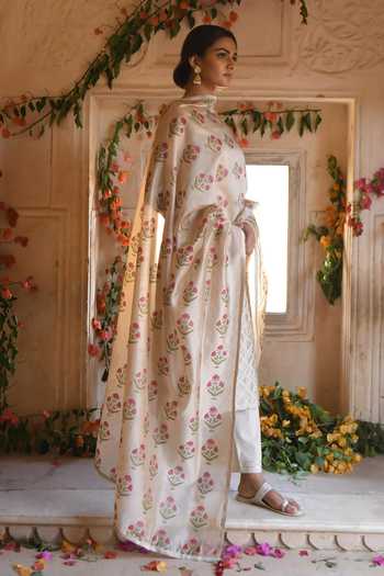 Buy_Karaj Jaipur_Beige Chanderi, Cotton Embroidery Round Neck Meher Kurta Set 