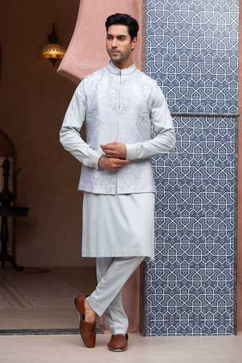 Buy_Design O Stitch_Sky Blue Embroidery Opal Mist Bundi Set _at_Aza_Fashions