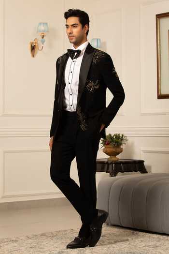 Buy_Design O Stitch_Black Suiting Embroidery Tuxedo And Pant Set _Online_at_Aza_Fashions
