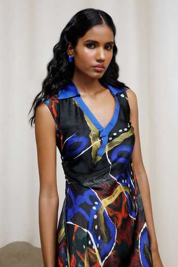 Shop_Advait_Blue Georgette, Satin V-neck, Polo Collar Saeri Dress _Online_at_Aza_Fashions
