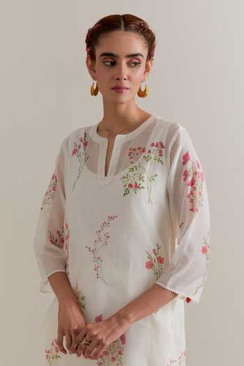 Shop_Upavita_Pink Cotton, Chanderi Tassels, Beads Split V-neck Floral Printed Kurta Set _Online_at_Aza_Fashions