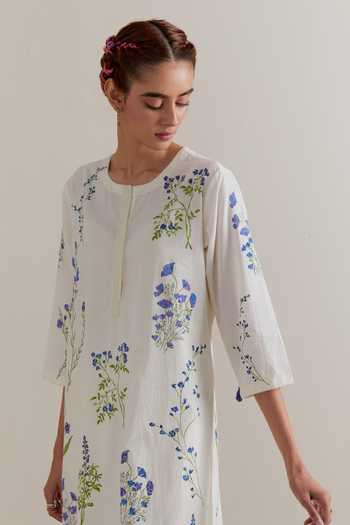 Upavita_Blue Cotton, Chanderi Tassels Round Neck, Yes Printed Kurta Set _Online_at_Aza_Fashions