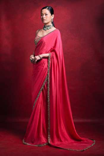 Tamanna Punjabi Kapoor_Gold Silk, Satin Embroidery, Sequins, Pearls, Zari Square Habutai Saree Set _Online_at_Aza_Fashions