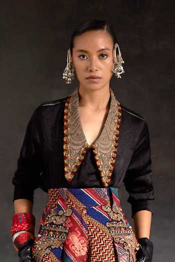 Buy_Aseem Kapoor_Black Silk Embroidery, Zari, Tassels V-neck Atri Collar Crushed Shirt _at_Aza_Fashions