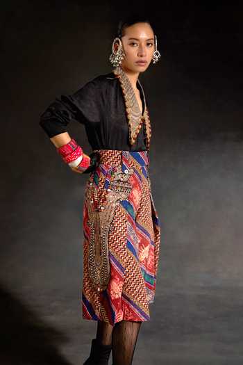 Buy_Aseem Kapoor_Black Silk Embroidery, Zari, Tassels V-neck Atri Collar Crushed Shirt 