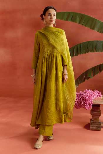 Buy_Kritika Dawar_Green Chanderi, Tissue, Silk Organza Gulnaaz Thread A-line Kurta Set _at_Aza_Fashions