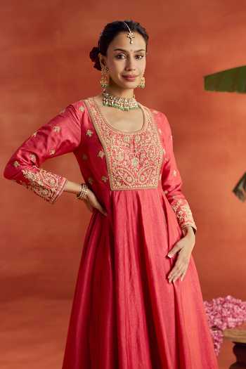 Buy_Kritika Dawar_Coral Silk, Tissue Embroidery, Zari Scoop Neck Noorza Hand Anarkali Set 