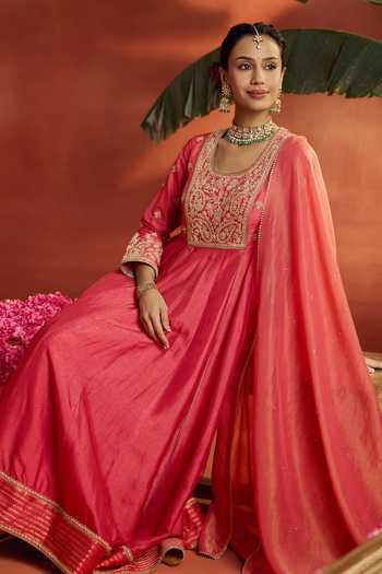 Shop_Kritika Dawar_Coral Silk, Tissue Embroidery, Zari Scoop Neck Noorza Hand Anarkali Set _Online