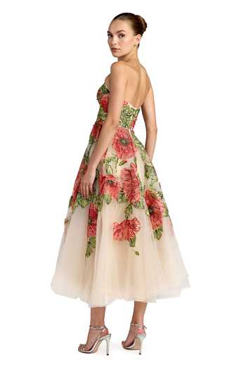 Shop_Mac Duggal_Red Polyester Embroidery, Beads Sweetheart Neck Floral Embellished Midi Dress _at_Aza_Fashions