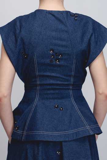 Buy_Leh Studios_Blue Cotton Embroidery, Sequins V-neck Bonnie Top 