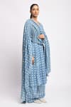 JAYATI GOENKA_Blue Cotton V-neck, Yes Cloud Printed Kurta Set _Online_at_Aza_Fashions