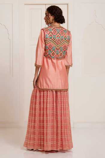 Shop_Surily G_Peach Chanderi Cut Work, Gota Patti, Sequins V-neck Kurta Set With Jacket _at_Aza_Fashions