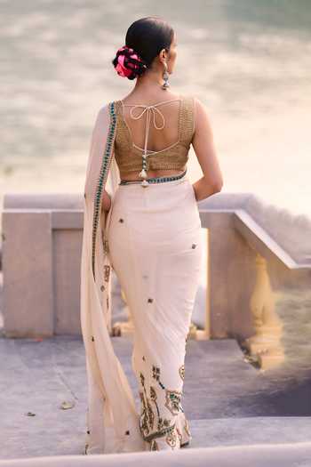 Shop_Surily G_Green Georgette, Crepe Embroidery, Zari V-neck Saree With Blouse _at_Aza_Fashions