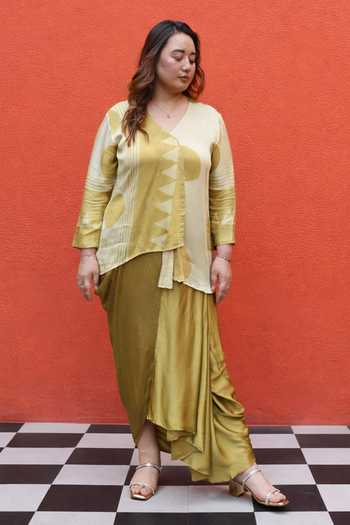 Buy_Prahnaaya_Yellow Satin, Modal V-neck Triangle Print Top And Skirt Set _at_Aza_Fashions
