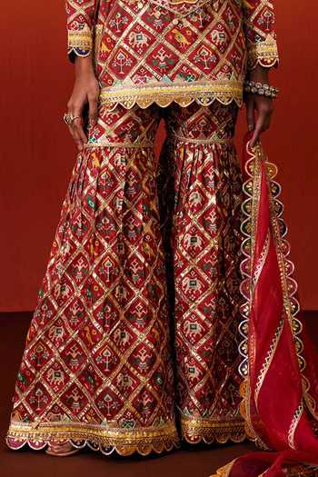 Evra By Nikita_Red Silk, Cotton Gota Patti Square Neck Patola Print Kurta Set _at_Aza_Fashions