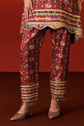Evra By Nikita_Red Silk, Cotton Gota Patti Round Neck Patola Print Kaftan And Pant Set _Online_at_Aza_Fashions
